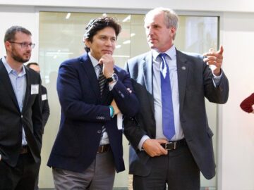 Shameless Kevin de León? He Announces that He Will not Resign