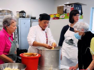 Mexican asylum seekers set off coming to the US — they prefer Canada