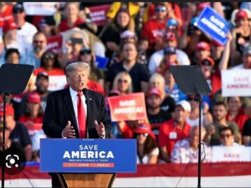 Some criticize Trump for meeting with white supremacist