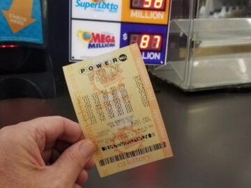 Who wants to be a millionaire?. The Powerball increases its Prize to $1.50 Billion