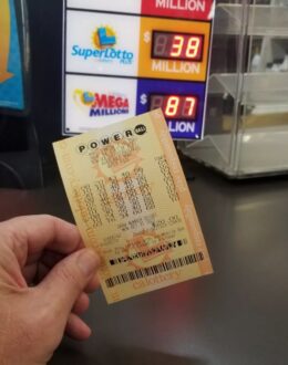 Record-Breaking Powerball Jackpot Hits $1.2 Billion! 38 Draws Without a Winner – Can You Beat the Odds