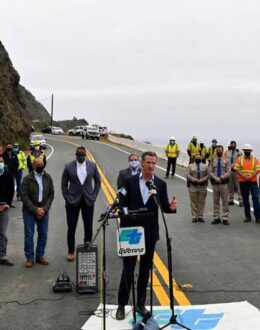 California estimates a deficit of 25,000 million dollars next year