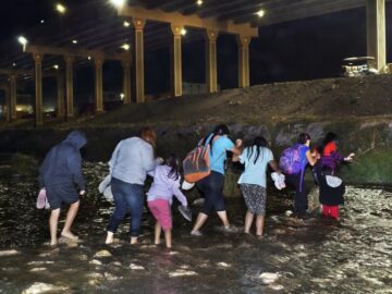 Judge blocks Title 42 policy that allowed officials to expel migrants at border