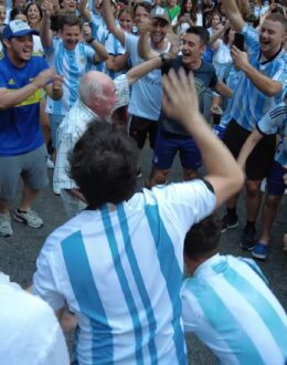 Argentines pay thousands of dollars to travel to Qatar