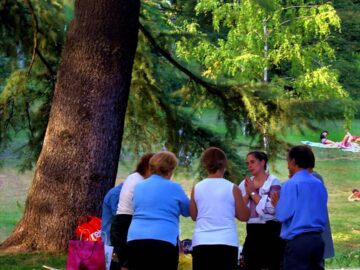 About four-in-ten U.S. adults believe humanity is ‘living in the end times’