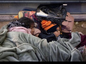 Cubans, Nicaraguans drive migration to US border in November