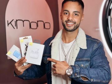 shopping on mobil devices has become common and influencers have become a factor