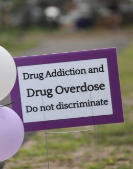 Group urges feds to investigate Snapchat over fentanyl sales