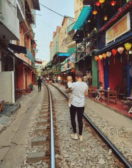 Majority of countries guarantee paid paternity leave, but not the U.S.