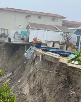 OC homes on precipice of disaster as aecord-setting rain hits SC
