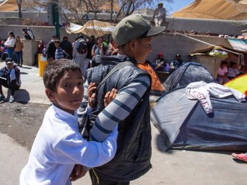 Mexico investigates 8 over deadly fire at migrant facility