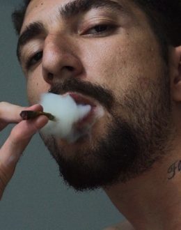 Marijuana Linked to Mental Health Risks in Young Adults