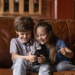 8 Tips for Parents and Teens on Social Media Use