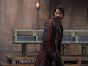 Breaking Boundaries: Diego Luna’s ‘Andor’ Performance Paves Way for Latino Actors in Emmy Nominations