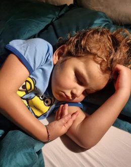 Unveiling the Secrets of Dreaming: Exploring the Exciting Connection Between Past, Present, and Future