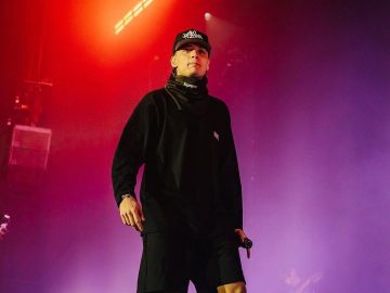 “Unraveling the ‘Peso Pluma’ Phenomenon: Exploring the Multifaceted Style and Cultural Fusion of Urban Regional Music”