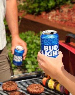 Layoffs at Bud Light caused by an Influencer and the Dominance of Modelo Especial