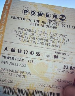 Powerball jackpot hits $1 billion after no winning tickets sold