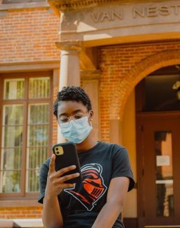 Companies seek to help students pay their debts