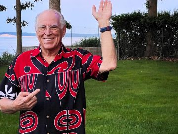 ‘Margaritaville’ singer Jimmy Buffett dies at 76