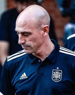 Rubiales resigns as Spain’s soccer president 3 weeks after kissing player at Women’s World Cup final