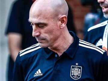 Rubiales resigns as Spain’s soccer president 3 weeks after kissing player at Women’s World Cup final