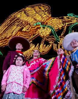 5 facts about how Mexicans view the U.S. and their own country