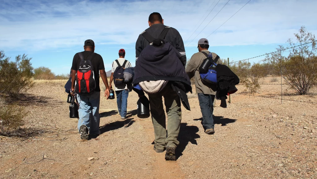 Smugglers Are Steering Migrants Into The Remote Arizona Desert - Parriva