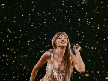 Taylor Swift Eras Tour movie breaks AMC single-day presale record