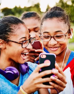 What Social Media Does to the Teen Brain