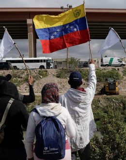 Will Work Authorization Draw More Venezuelan Migrants to the U.S.?