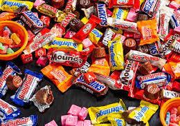 A more expensive Halloween; candy rises 13% this season