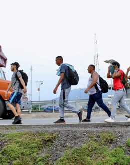 Ecuadorian migrants will benefit from a program that will facilitate their legalization