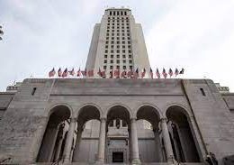 Kevin de León opens another front of war: he sues the alleged culprits of recording controversial video