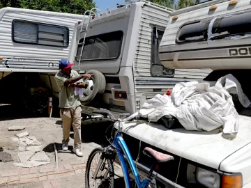 No more ‘vanlords’ on the streets, supervisors say. They say RVs are unhealthy to live in.