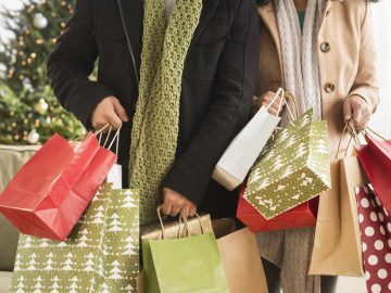 5 Tips To Help You Control Holiday Spending
