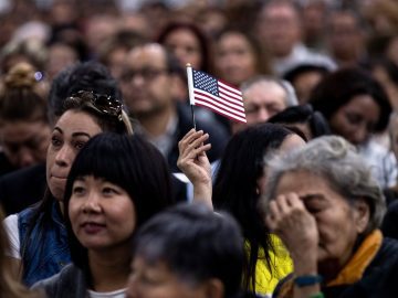 California continues to lead the unauthorized immigrant population