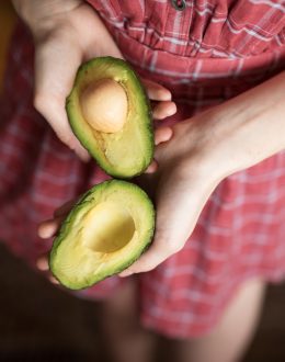 US Suspends Importing Mexican Avocados Due to Security Alert in Michoacán
