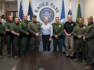 Republicans want Alejandro Mayorkas out. The immigration dilemma.