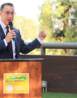 L.A. City Council unanimously adopted an ordinance that helps local businesses