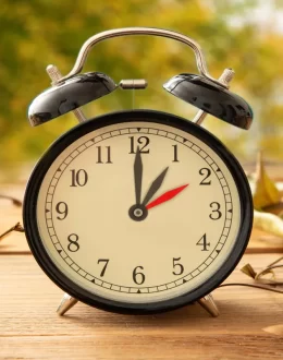 Daylight saving time: What sleep experts say about “losing” an hour