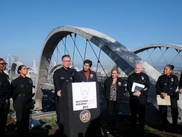 City leaders Kevin de León and Traci Park fight back against copper wire theft epidemic