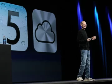 5 Tips: How Steve Jobs Made Presentations Look Natural, According to Bill Gates