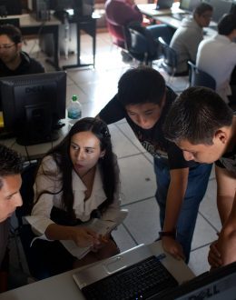 Latinos still only account for 1 in 10 tech industry workers