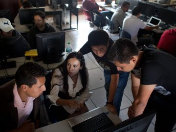 Latinos still only account for 1 in 10 tech industry workers