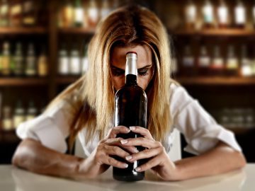 Women, alcohol and health. Alarm in US