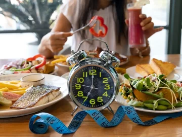 Eating within limited hours can help with weight loss