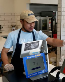 California schools forced to compete with fast food industry for workers