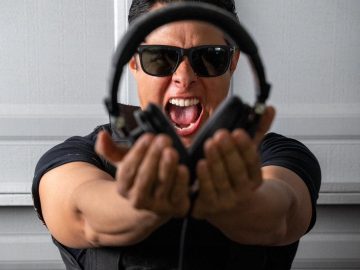 Elijah Herrtz: “If I can make one person feel better with my music, it’s a victory for me.”