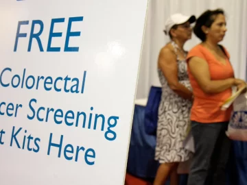 FDA approves blood test to screen for colon cancer